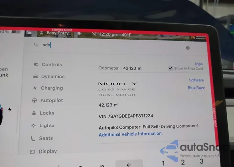 2023 Tesla Model Y Awd/Long Range Dual Motor All-Wheel Drive z USA, uszkodzony, nr VIN 7SAYGDEE4PF871234